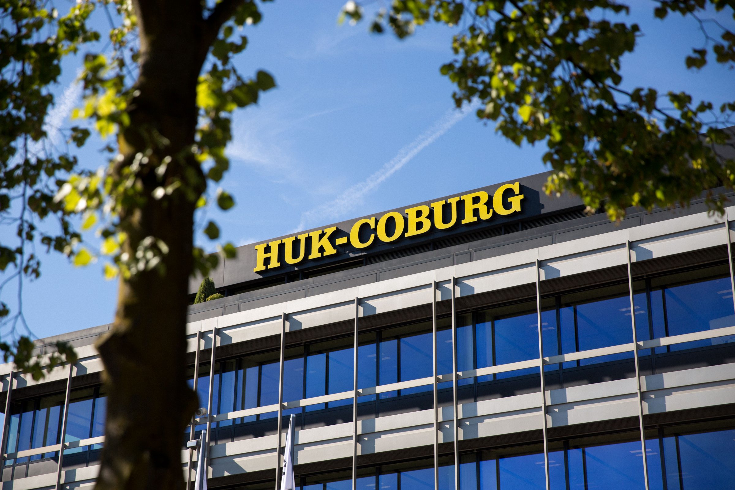 HUK Coburg | Simeon Johnke