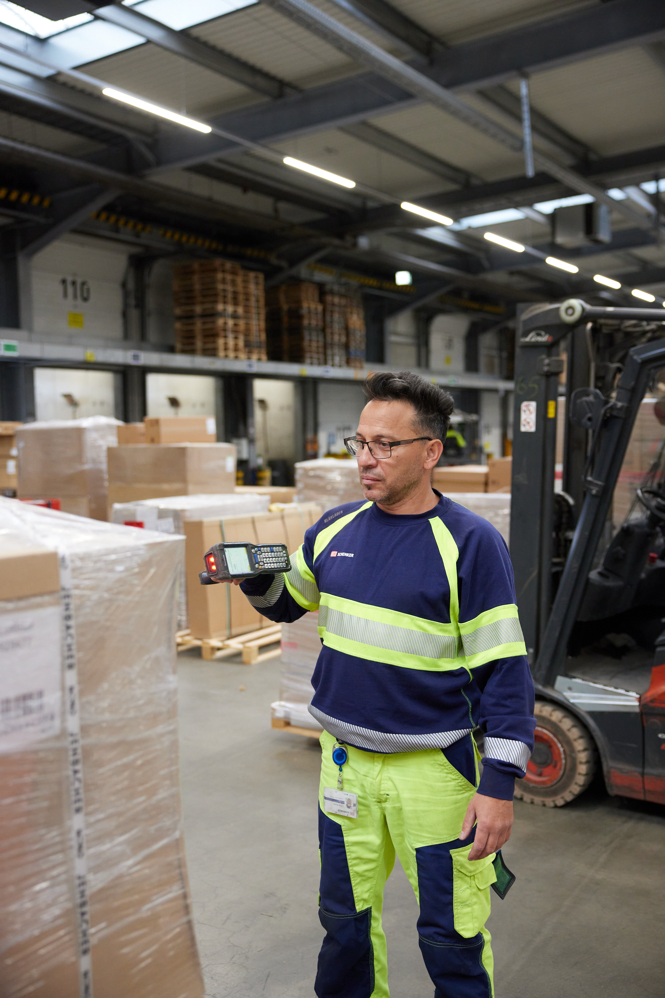 Niko Vollmer für DB Schenker im HUB Nürnberg